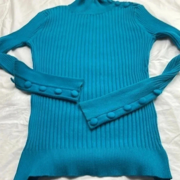 International concept ladies blouse  S​ - Picture 16 of 16